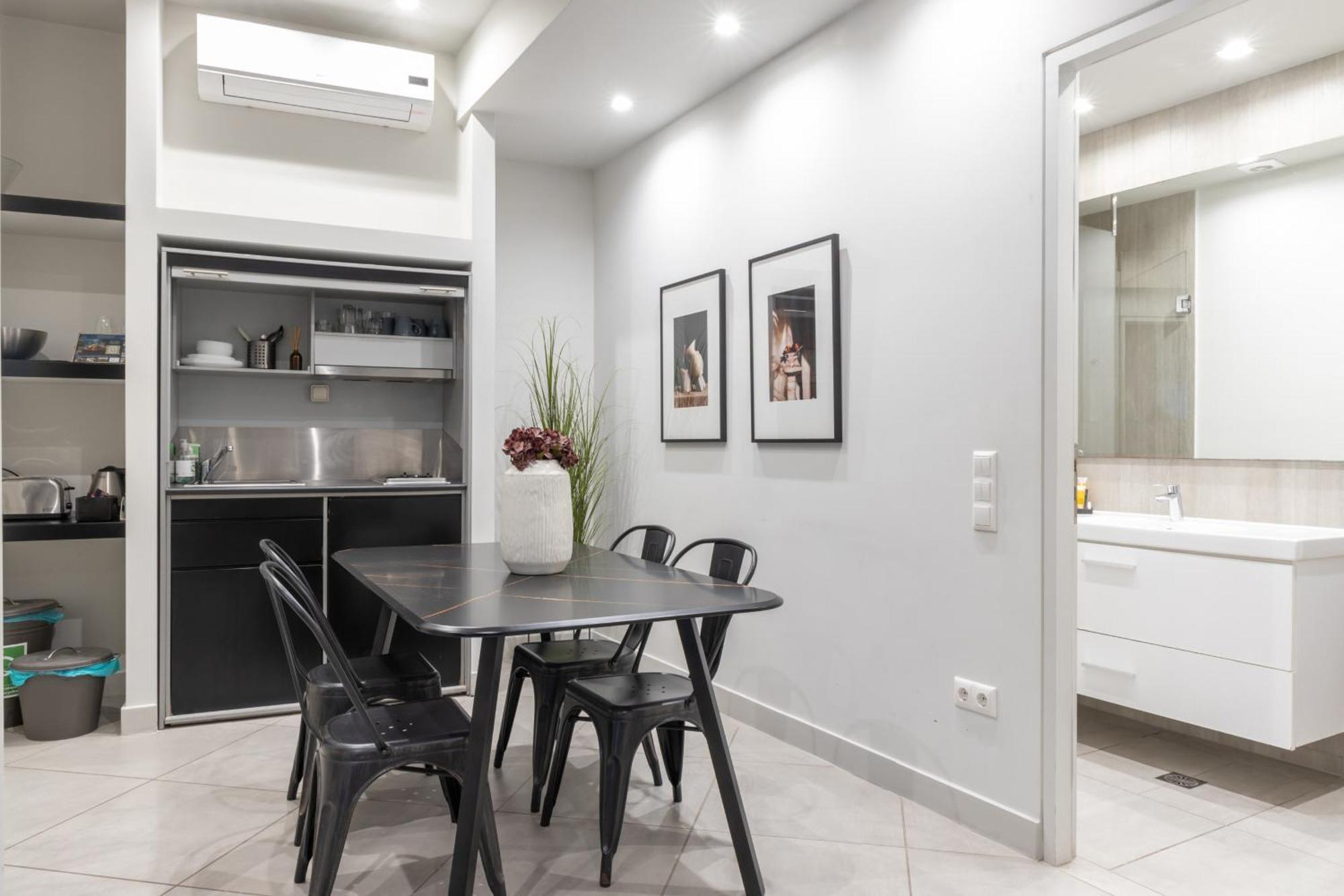 85 Sqm In The Heart Of Athens Shared Rooftop Deck Eksteriør bilde